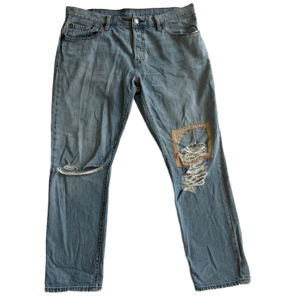 Levi’s Custom Patchwork Distressed Straight Leg Jeans 31x32  Y2K Grunge